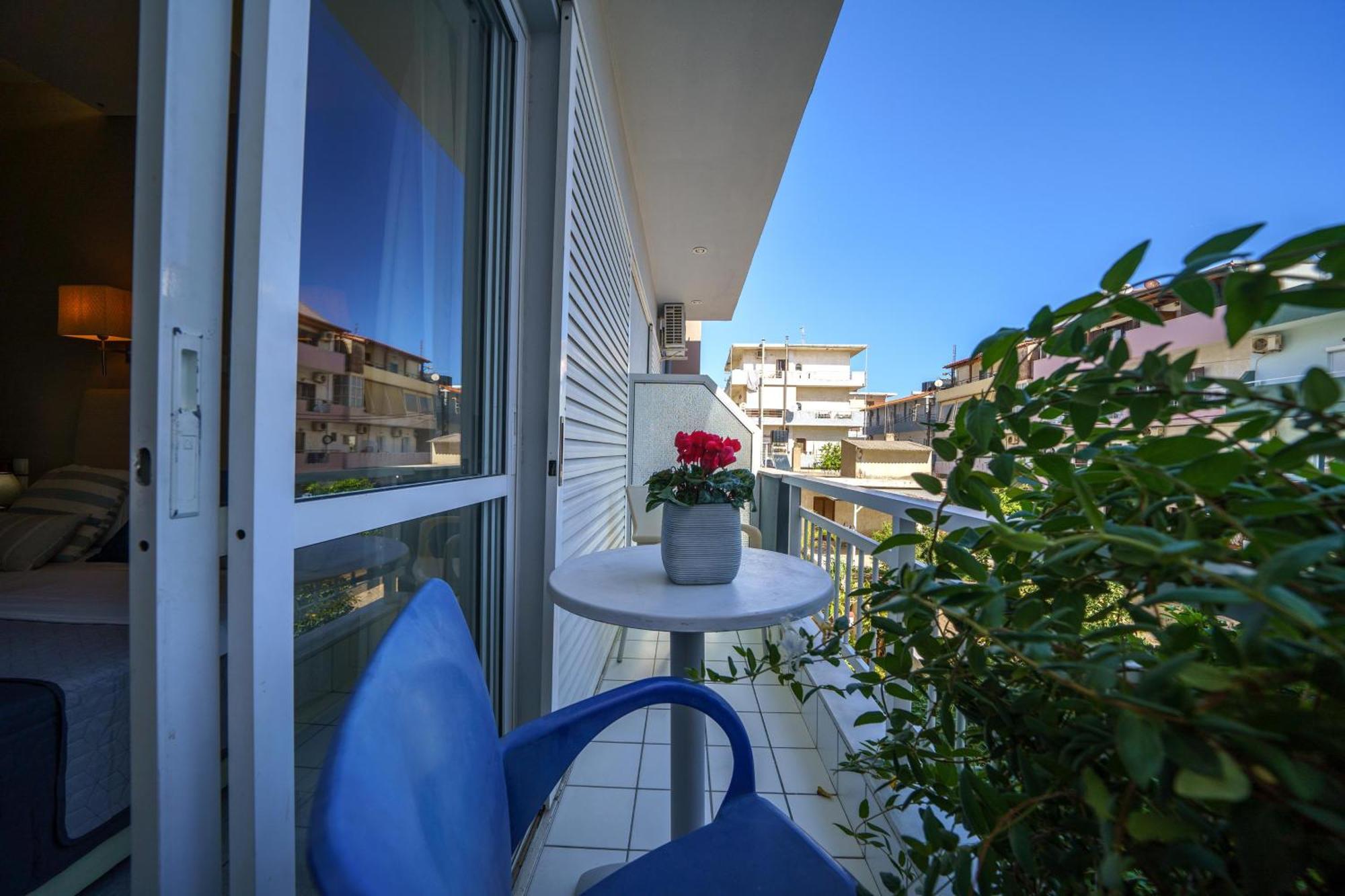 Rodi Blue Apartments Amoudara Lasithiou 外观 照片